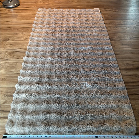 Fuzzy Tan Rug - Picture 1 of 4